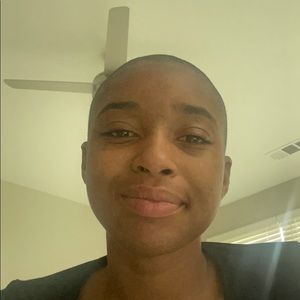 Meet your Posher, Racquel